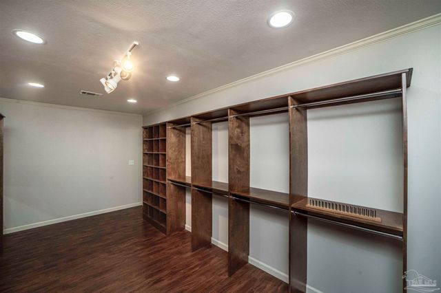 5937 Osage Trl, Milton, FL 32570