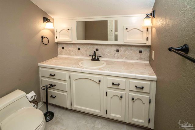 5937 Osage Trl, Milton, FL 32570