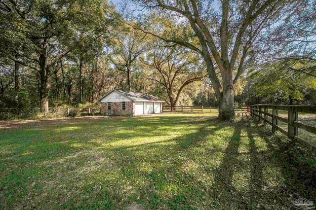 5937 Osage Trl, Milton, FL 32570