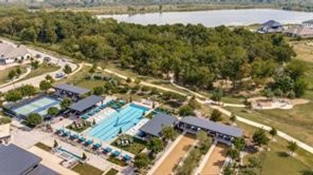 2045 Spotted Fawn Drive, Arlington, TX 76005