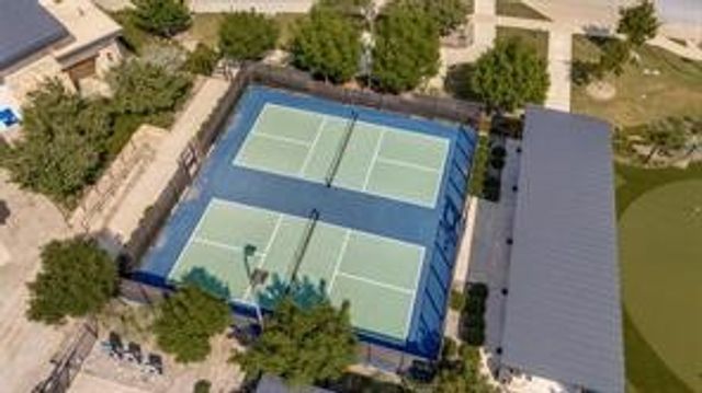 2045 Spotted Fawn Drive, Arlington, TX 76005