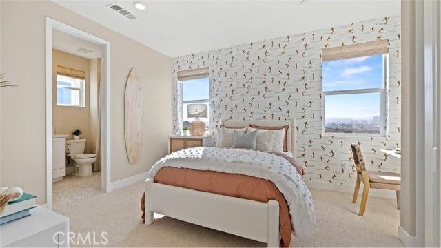 916 Chinon, Irvine, CA 92618