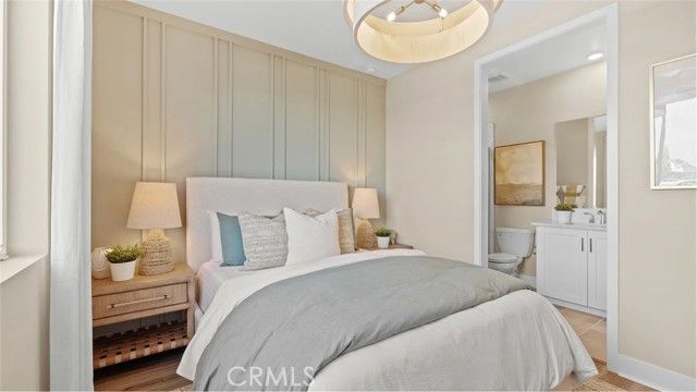 916 Chinon, Irvine, CA 92618