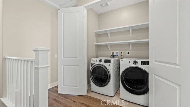 916 Chinon, Irvine, CA 92618