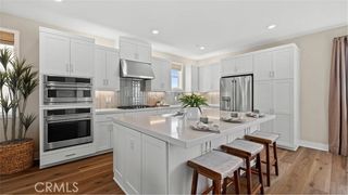 916 Chinon, Irvine, CA 92618