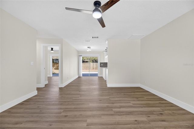 1214 OAKHILL STREET, Seffner, FL 33584