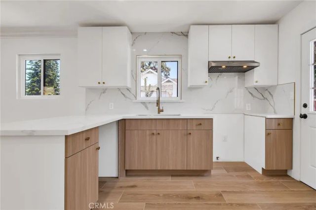 3516 Montclair Street, Los Angeles, CA 90018