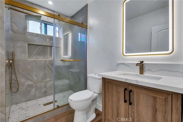3516 Montclair Street, Los Angeles, CA 90018