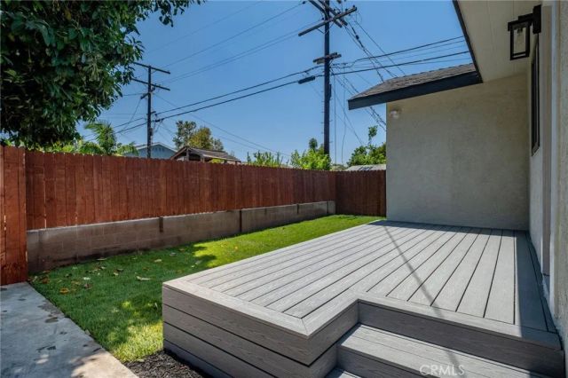 3516 Montclair Street, Los Angeles, CA 90018