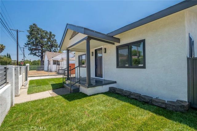 3516 Montclair Street, Los Angeles, CA 90018