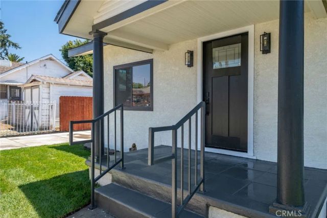 3516 Montclair Street, Los Angeles, CA 90018