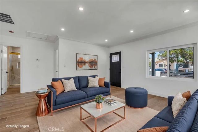 3516 Montclair Street, Los Angeles, CA 90018