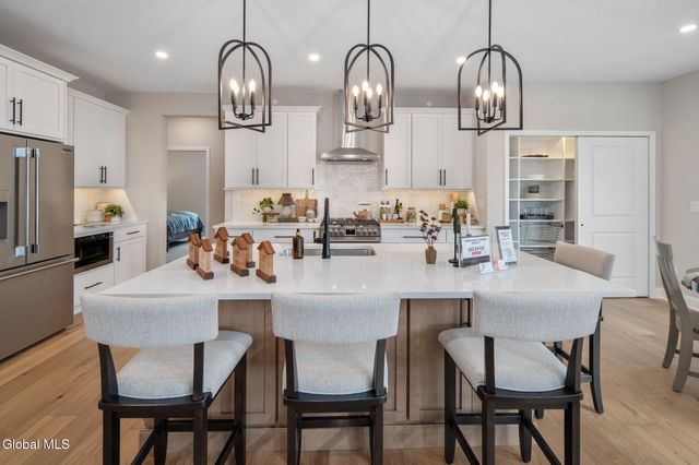 22 Magnolia Drive, Halfmoon, NY 12065