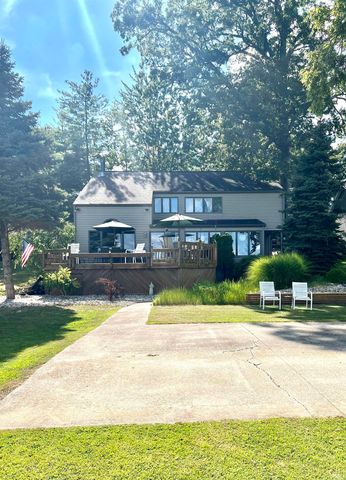 1112 Brubaker Street, Warsaw, IN 46580