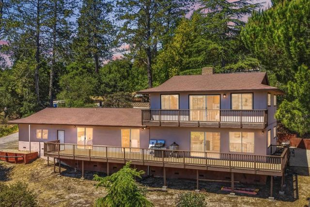 285 Twin Pines Drive, Scotts Valley, CA 95066
