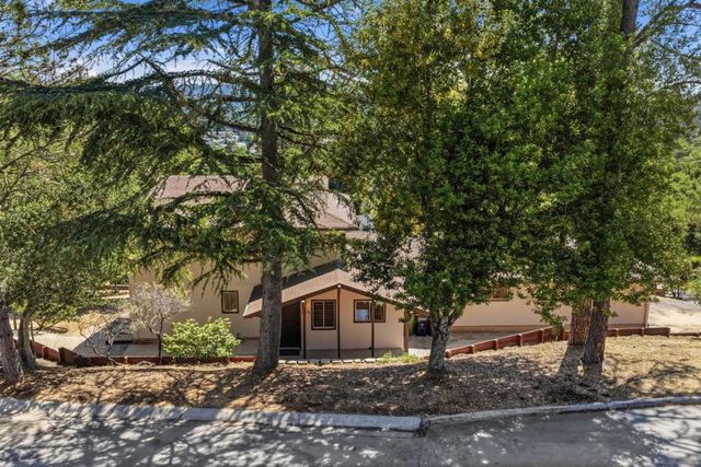 285 Twin Pines Drive, Scotts Valley, CA 95066