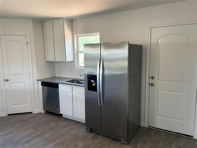 15111 Sorrento Bay Circle Drive, Willis, TX 77318