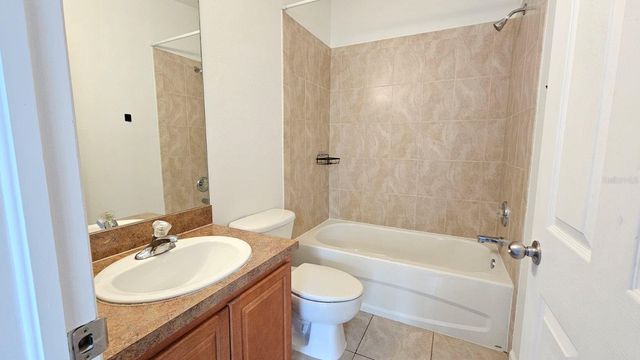 5822 NATURE TERRACE COVE, Tampa, FL 33617