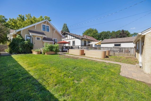 2707 Hayes Street NE, Minneapolis, MN 55418