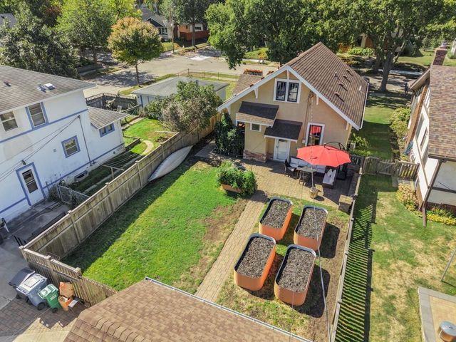 2707 Hayes Street NE, Minneapolis, MN 55418