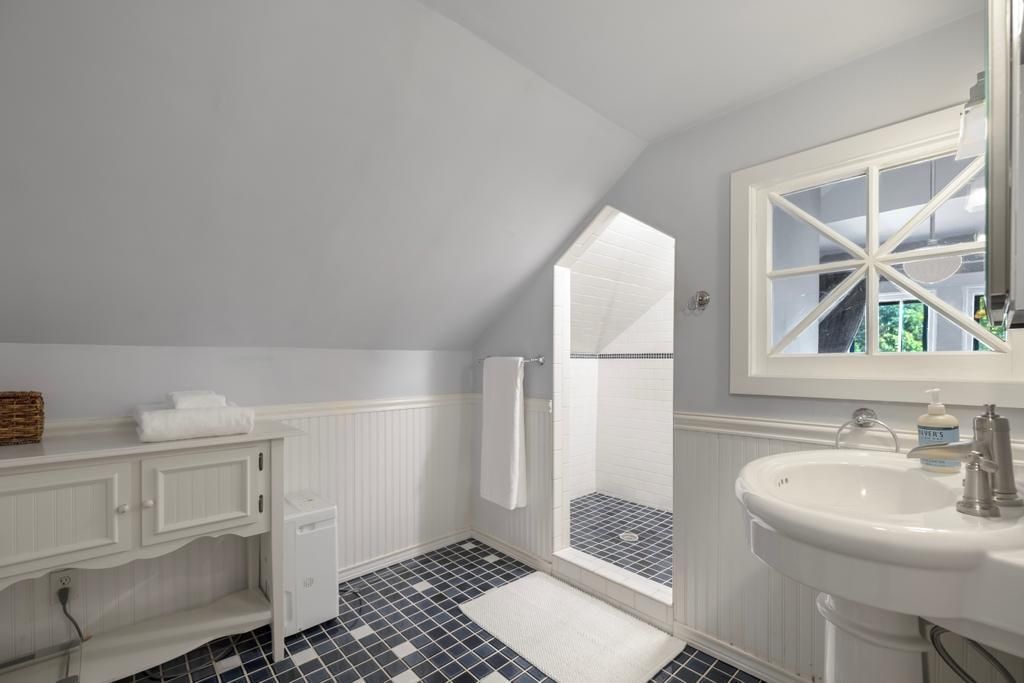 2707 Hayes Street NE, Minneapolis, MN 55418 — exterior