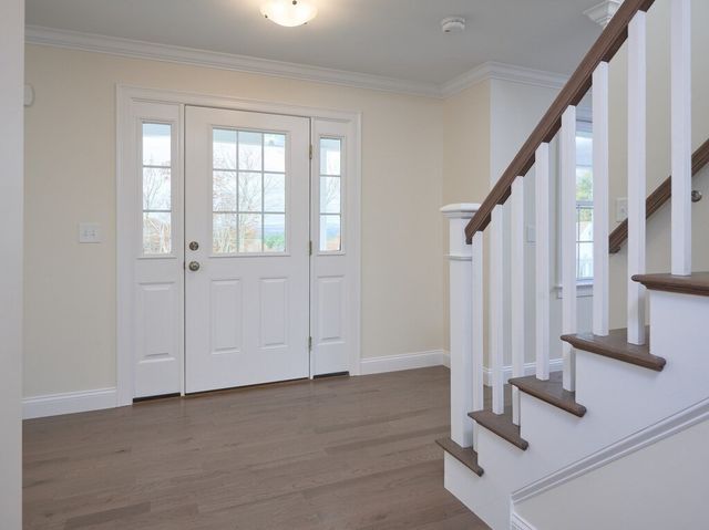 171 Burrage Street, Lunenburg, MA 01462