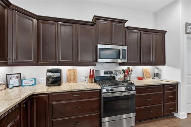 54 Hickory Branch, Hiram, GA 30141