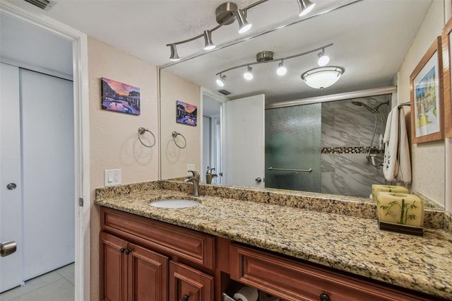 7400 SUN ISLAND DRIVE S 411, South Pasadena, FL 33707
