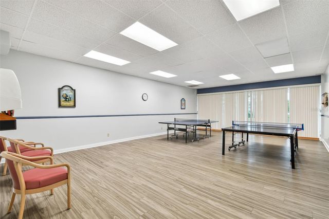 7400 SUN ISLAND DRIVE S 411, South Pasadena, FL 33707