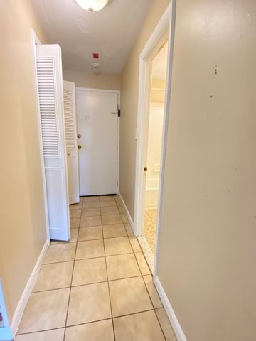 154 Second Street 103 A, Framingham, MA 01702