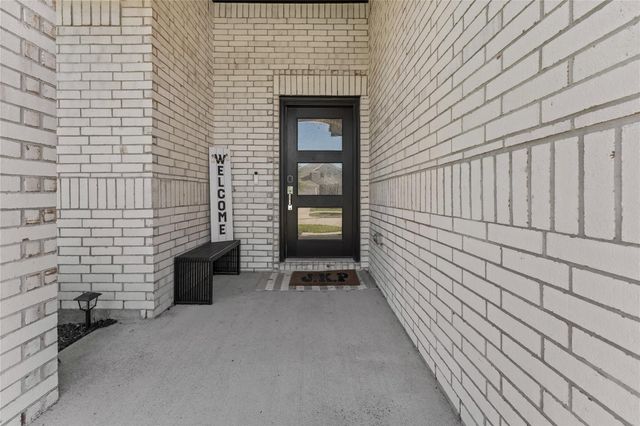 8422 Hunterwyck Lane, Baytown, TX 77521