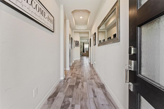 8422 Hunterwyck Lane, Baytown, TX 77521