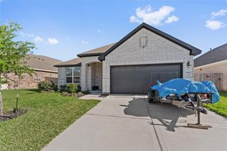 8422 Hunterwyck Lane, Baytown, TX 77521