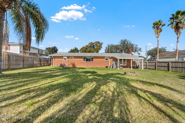 284 BAISDEN Road, Jacksonville, FL 32218