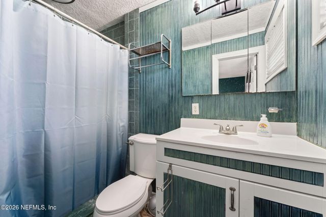 284 BAISDEN Road, Jacksonville, FL 32218