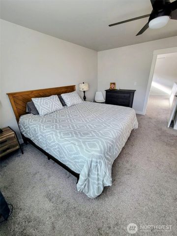 408 Hammond Street, Blaine, WA 98230