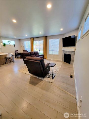 408 Hammond Street, Blaine, WA 98230