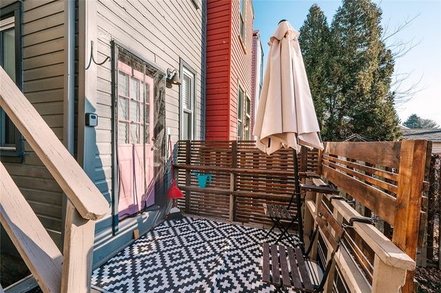 1215 Juniata St, Manchester, PA 15233