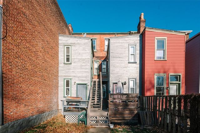 1215 Juniata St, Manchester, PA 15233