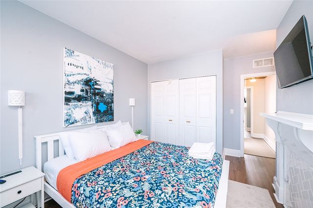 1215 Juniata St, Manchester, PA 15233