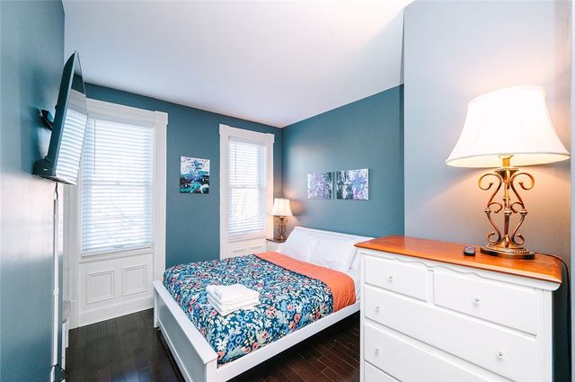 1215 Juniata St, Manchester, PA 15233