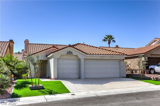 7633 Prairie Corners Drive, Las Vegas, NV 89128