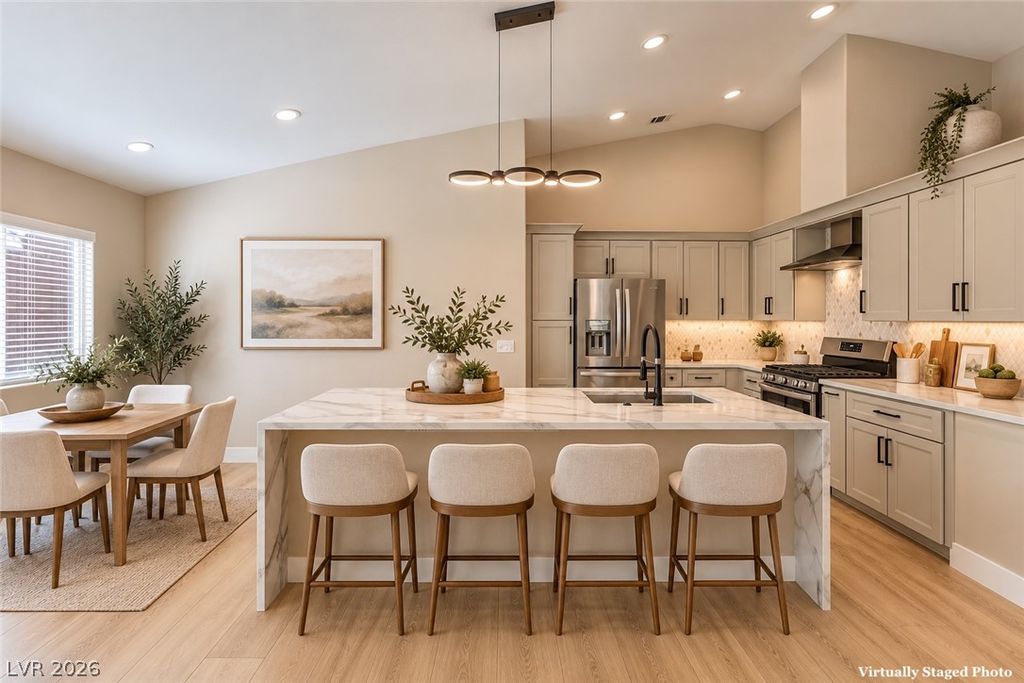 7633 Prairie Corners Drive, Las Vegas, NV 89128