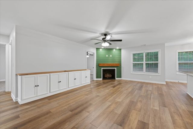 2026 Ireland Way, Clarksville, TN 37042