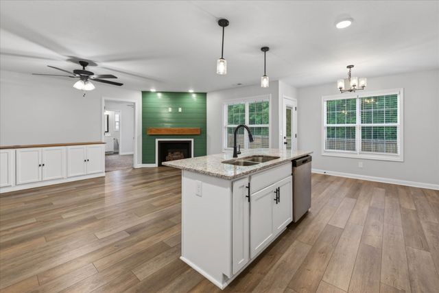 2026 Ireland Way, Clarksville, TN 37042