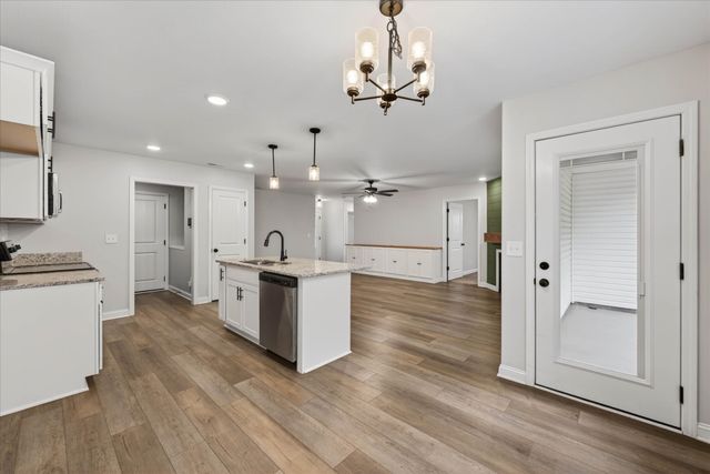 2026 Ireland Way, Clarksville, TN 37042