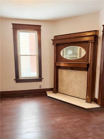 510 Wildwood Ave, New Castle, PA 16105