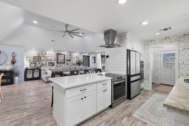 5111 Brookside Road, Brookside, TX 77581