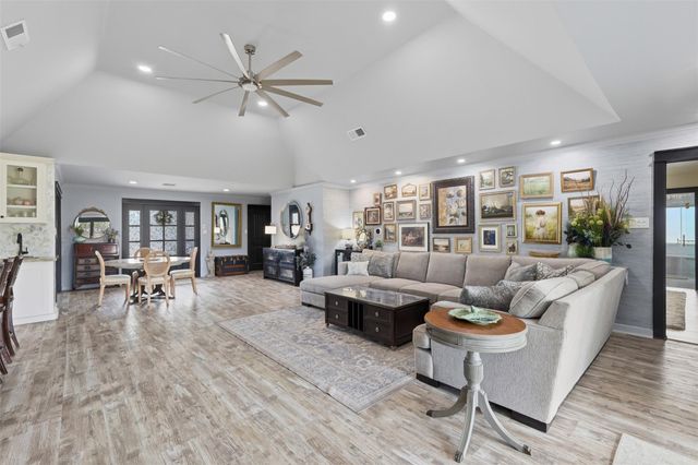 5111 Brookside Road, Brookside, TX 77581