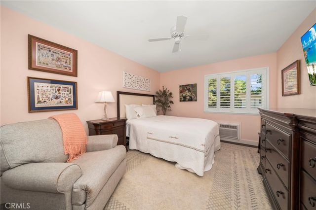 1 Via Castilla Q, Laguna Woods, CA 92637